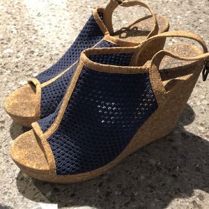 Splendid wedges size 6.5. Navy with cork.